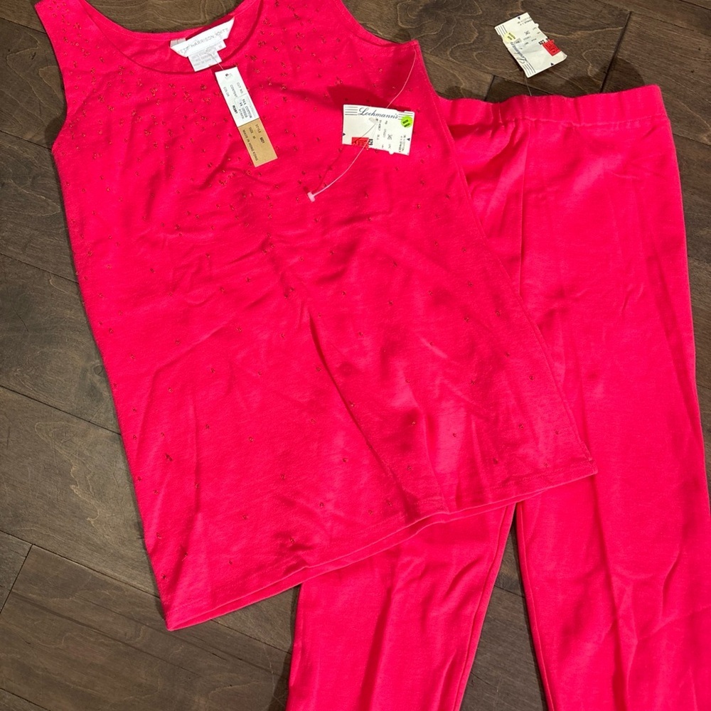 Vintage - 92 - Women's Pink Sleeveless Top and Pants Set BNWT